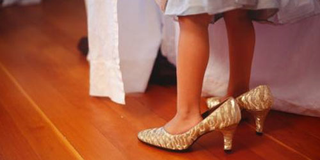 Illustration for article titled Feet Question